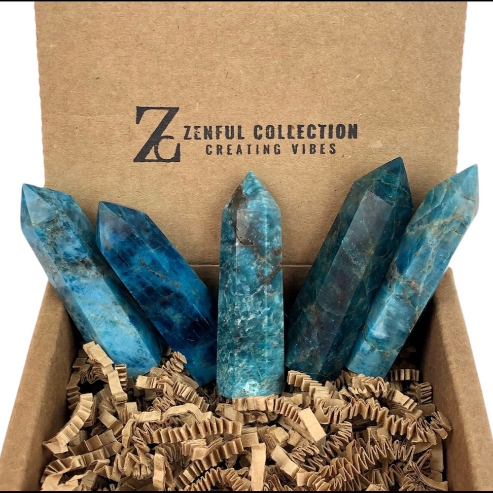 Blue Apatite Stone Healing Crystal Pyramid Tower Wand Point Obelisk Rock - Picture 6 of 10